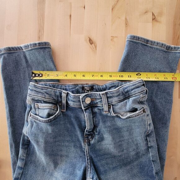 Forever 21 KIDS Girls SZ 9/10 Flared Denim Jeans Blue Adjustable Waist Preppy - Picture 9 of 15